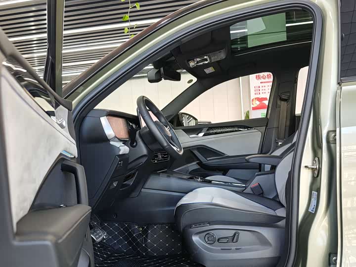 Фото 5 - Volkswagen Tayron