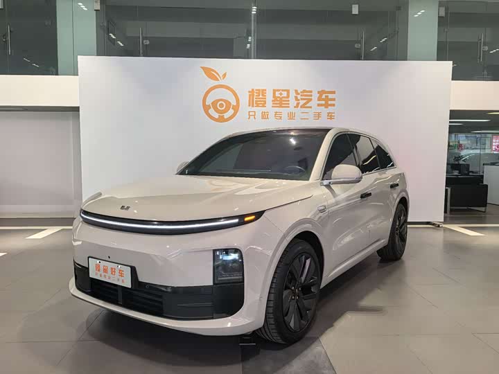 Фото 1 - LiXiang L6