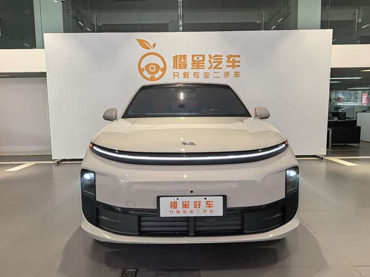 Фото 2 - LiXiang L6