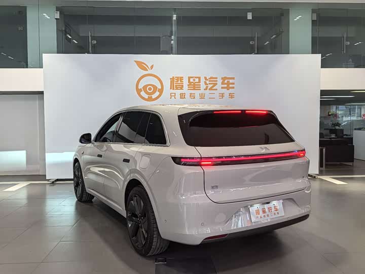 Фото 7 - LiXiang L6