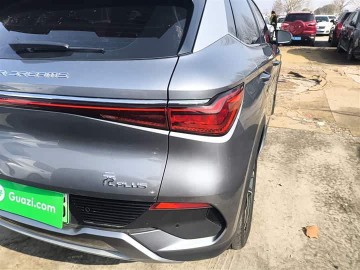 Фото 8 - BYD Yuan Plus