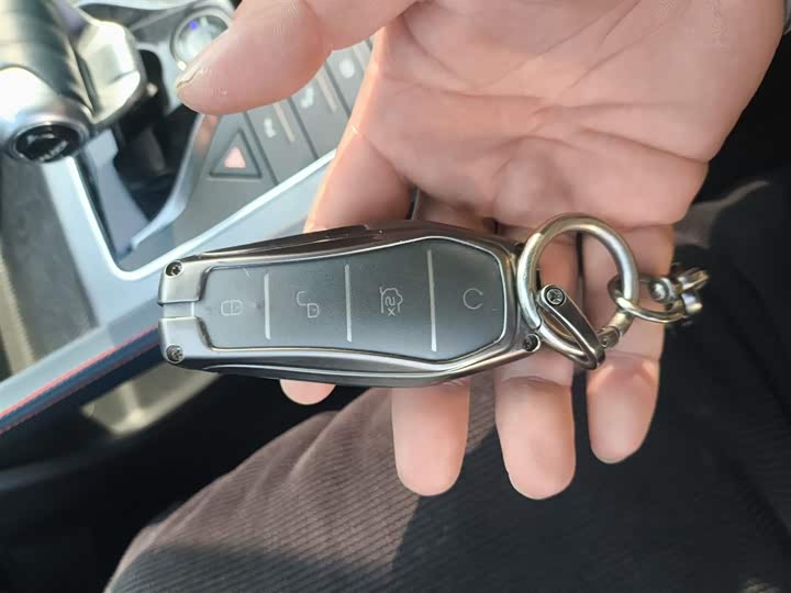 Фото 9 - BYD Yuan Plus