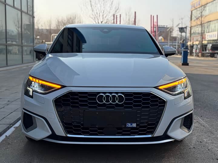 Фото 2 - Audi A3