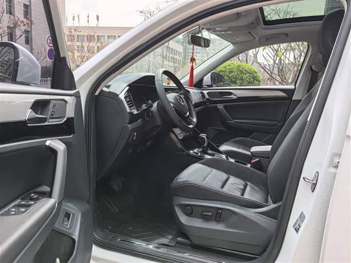 Фото 3 - Volkswagen Tayron