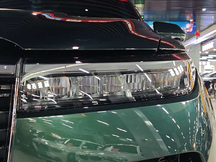 Фото 6 - LiXiang One