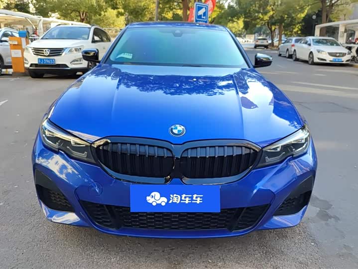 Фото 2 - BMW 3 Series