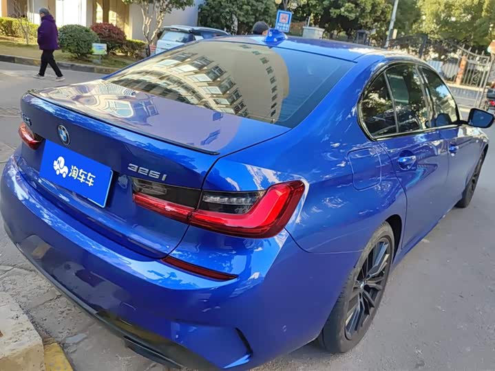 Фото 3 - BMW 3 Series