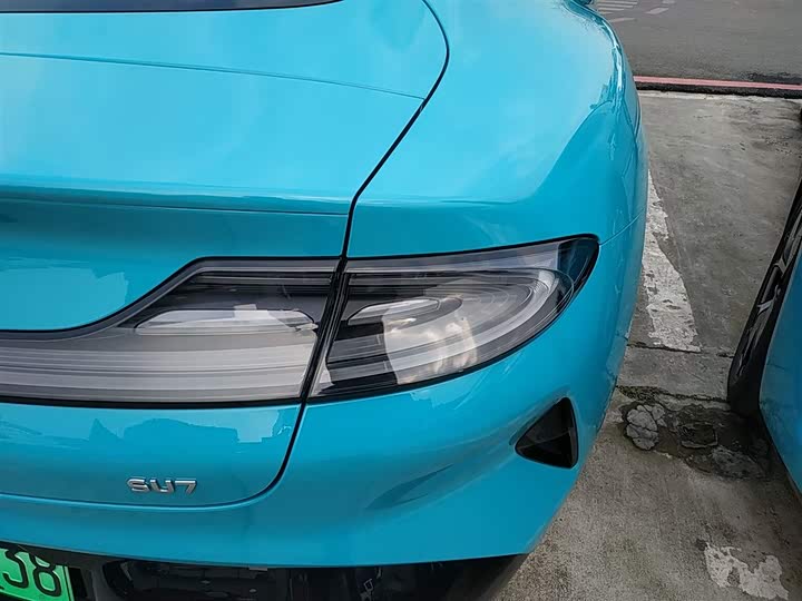 Фото 8 - Xiaomi SU7