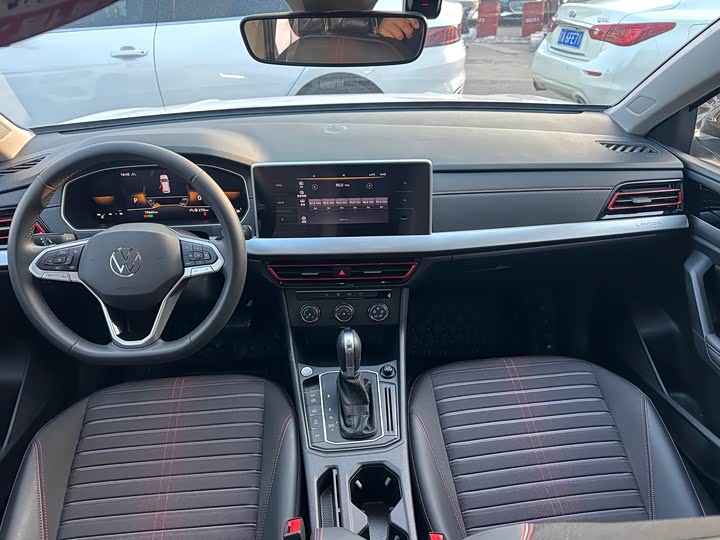 Фото 5 - Volkswagen Lavida