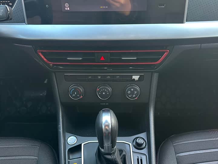 Фото 8 - Volkswagen Lavida