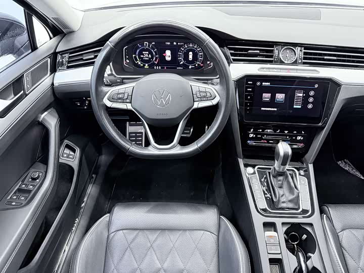 Фото 6 - Volkswagen Magotan GTE Hybrid