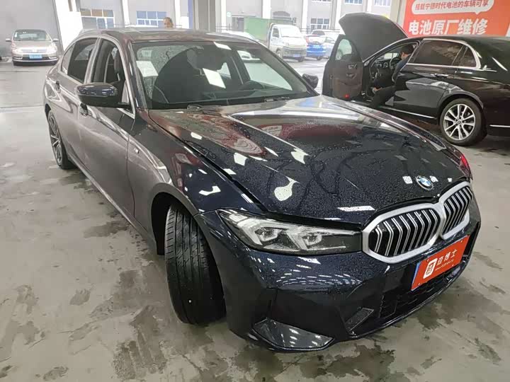 Фото 2 - BMW 3 Series