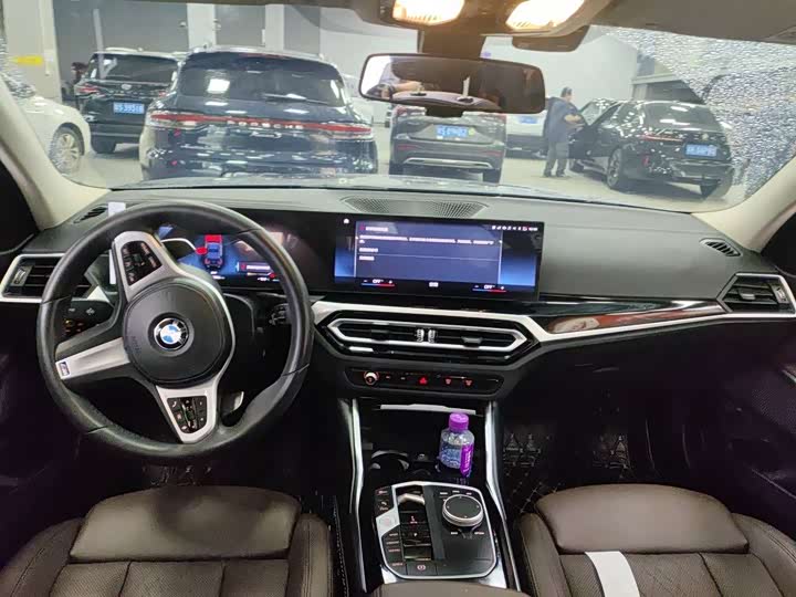 Фото 6 - BMW 3 Series