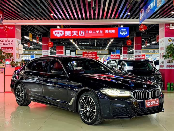 Фото 3 - BMW 5 Series