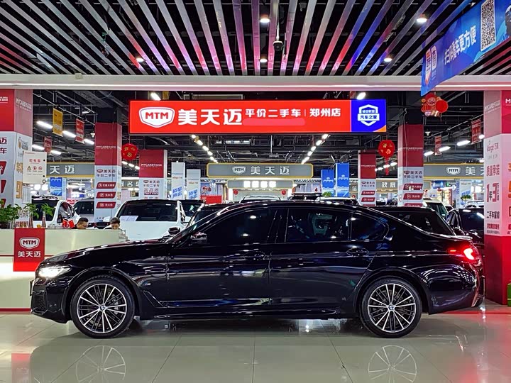 Фото 5 - BMW 5 Series