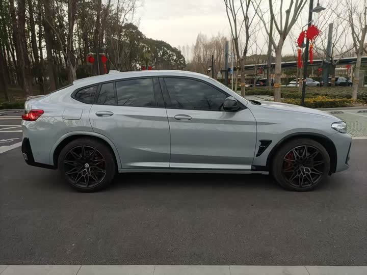 Фото 4 - BMW X4 M