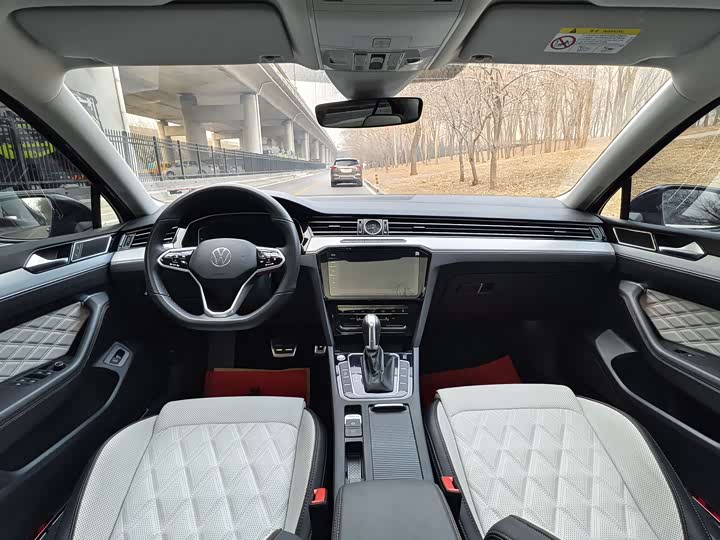 Фото 9 - Volkswagen Magotan