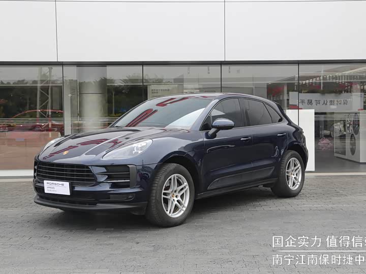 Фото 1 - Porsche Macan