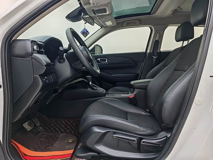 Фото 4 - Honda Vezel