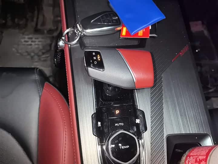 Фото 7 - Changan Oshan Z6