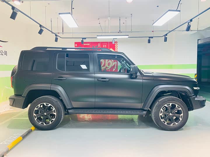 Фото 4 - Tank 300 Hybrid