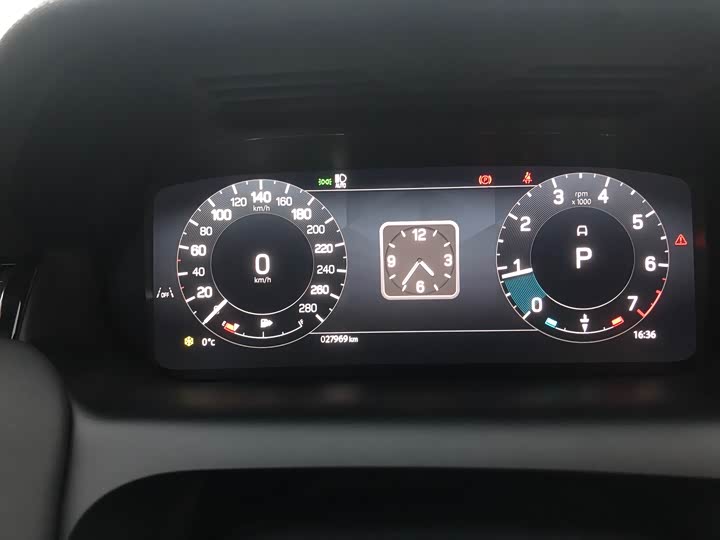 Фото 7 - Land Rover Discovery Sport