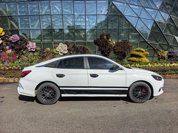 Фото 4 - MG Motor 5