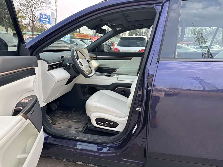 Фото 4 - Dongfeng Yipai eπ 008