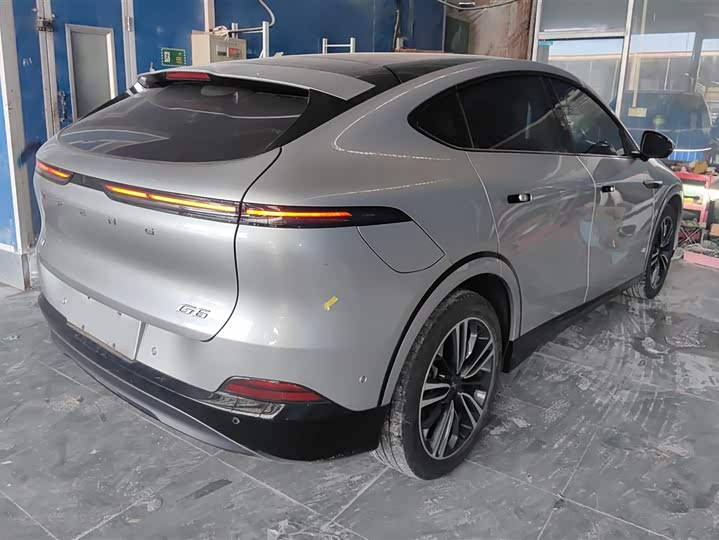 Фото 3 - XPeng G6