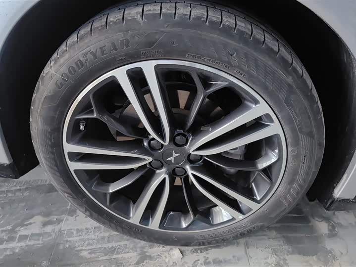 Фото 6 - XPeng G6