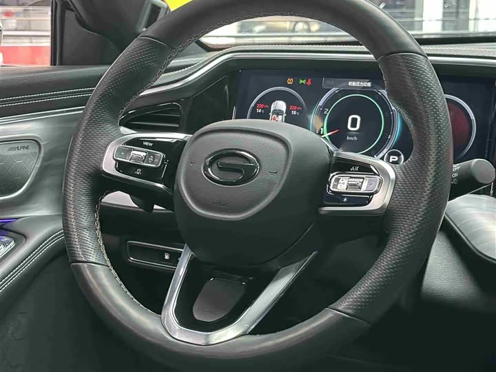 Фото 8 - GAC Trumpchi GS8