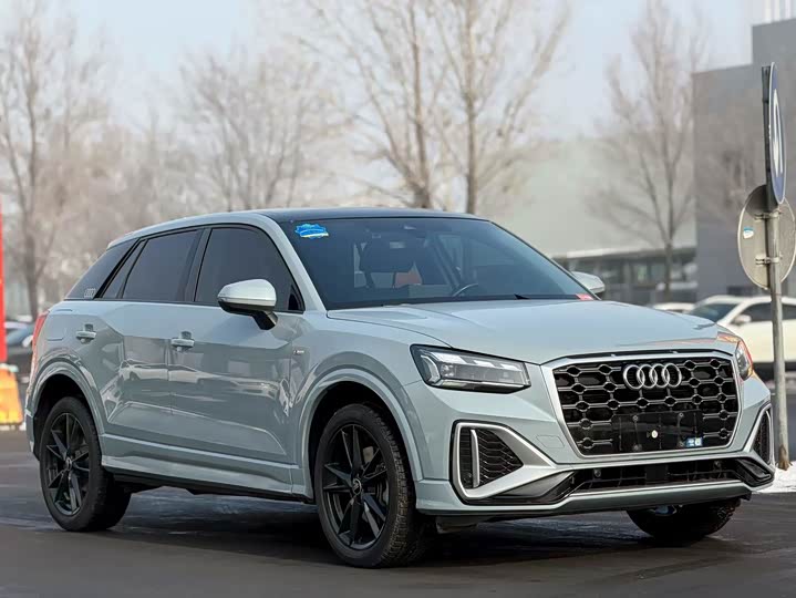 Фото 1 - Audi Q2L