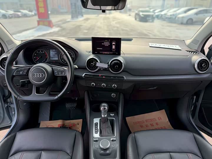 Фото 5 - Audi Q2L