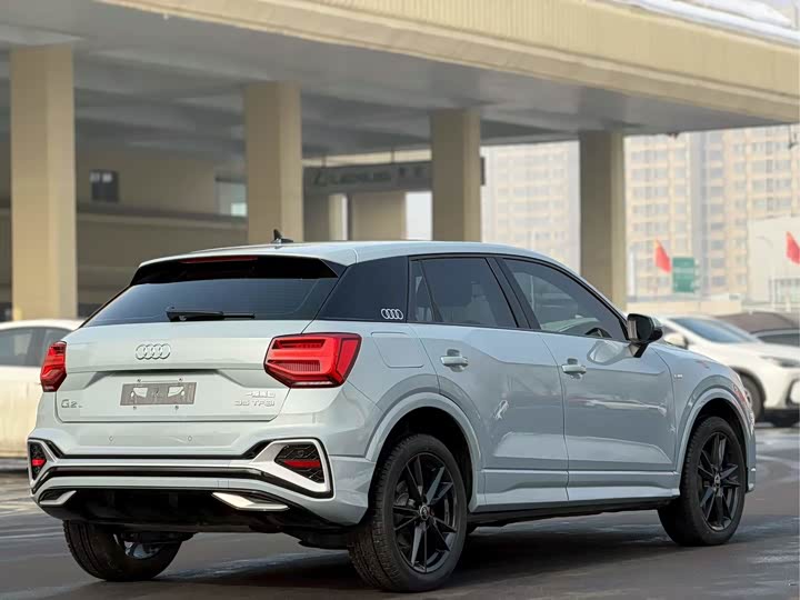 Фото 9 - Audi Q2L