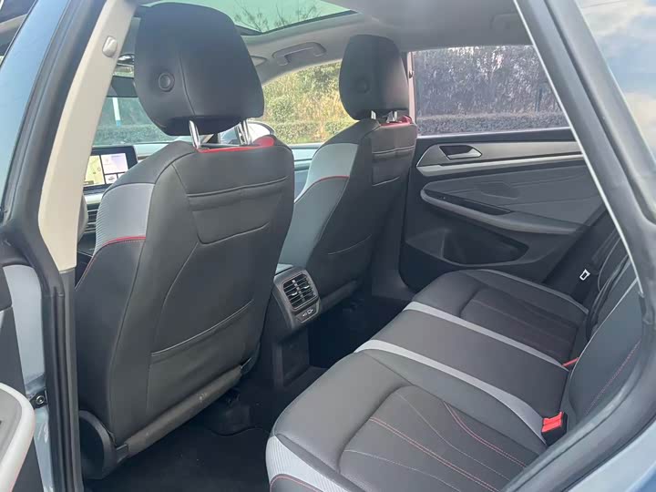 Фото 7 - Volkswagen Lamando L