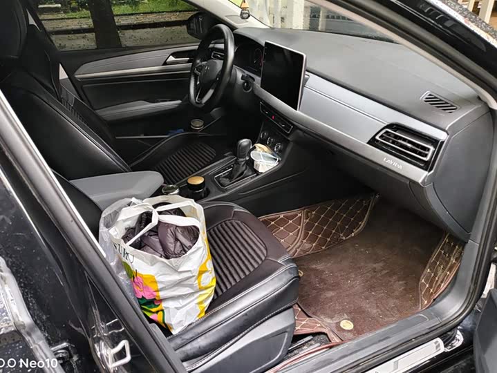 Фото 8 - Volkswagen Lavida