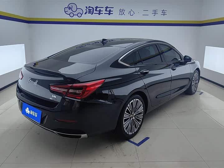 Фото 3 - Hongqi H5