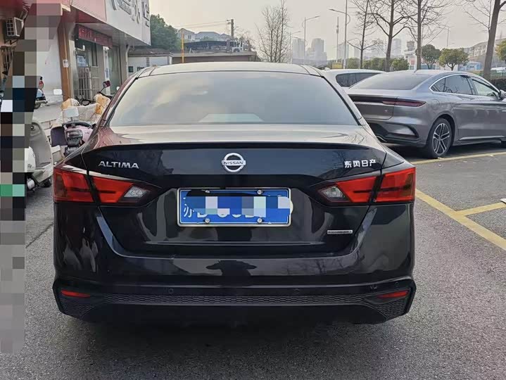 Фото 3 - Nissan Teana