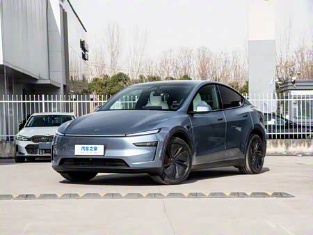 Фото 1 - Tesla Model Y