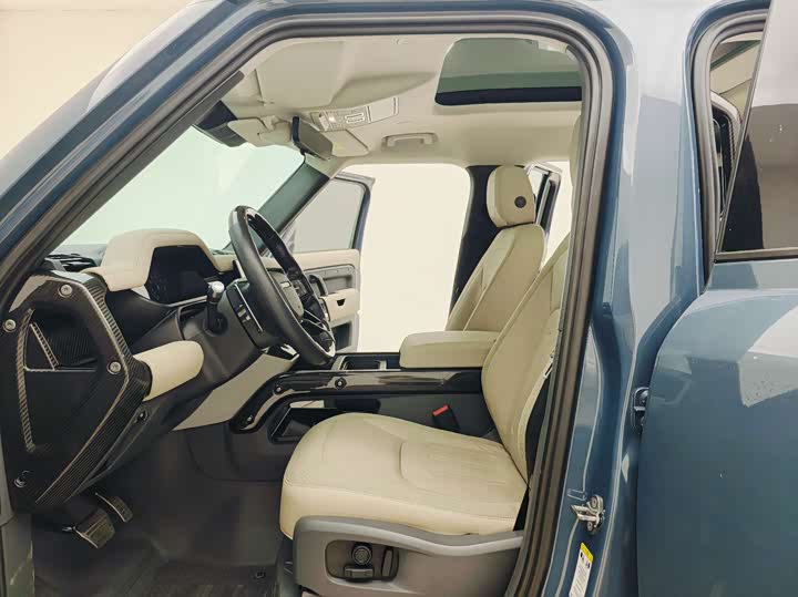 Фото 7 - Land Rover Defender