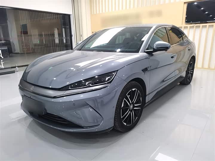 Фото 2 - BYD Qin L