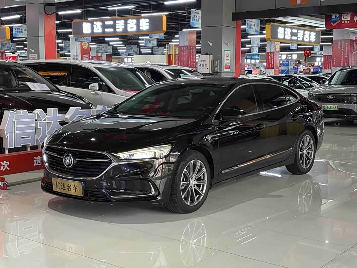 Фото 1 - Buick LaCrosse