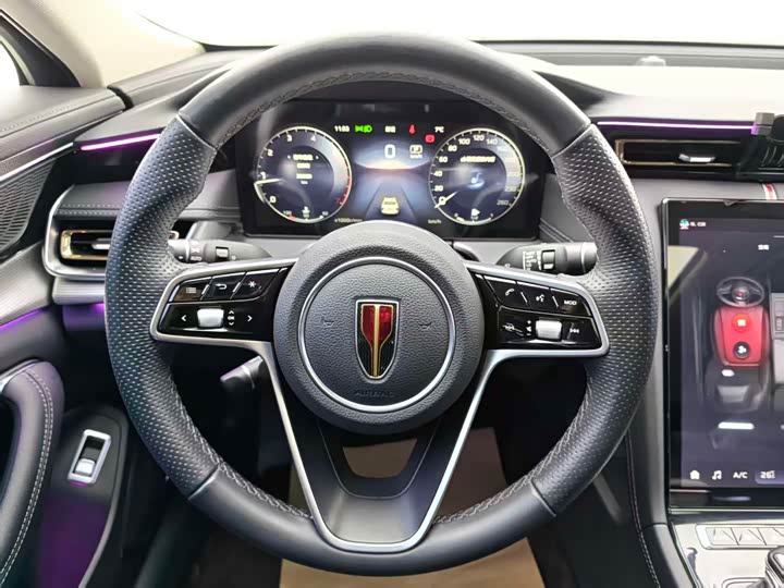 Фото 8 - Hongqi H5