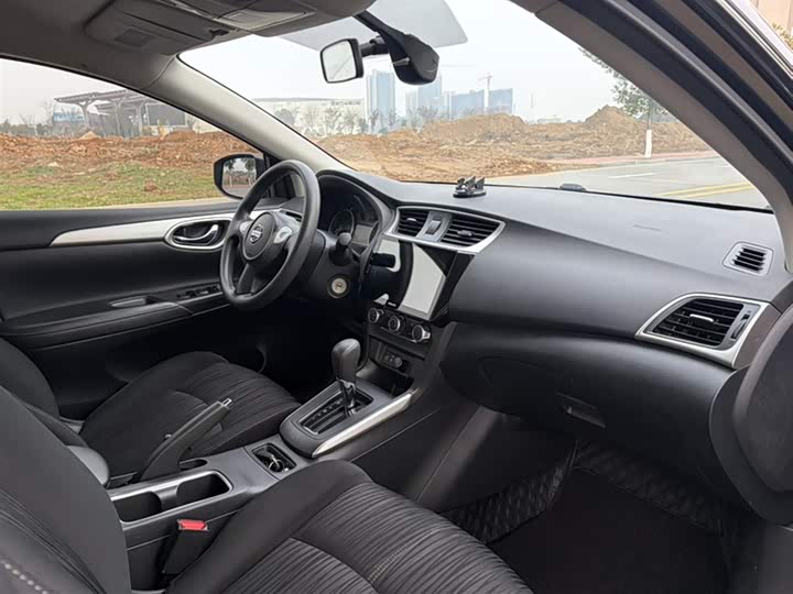 Фото 5 - Nissan Sylphy