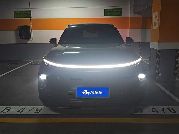 Фото 2 - LiXiang L8