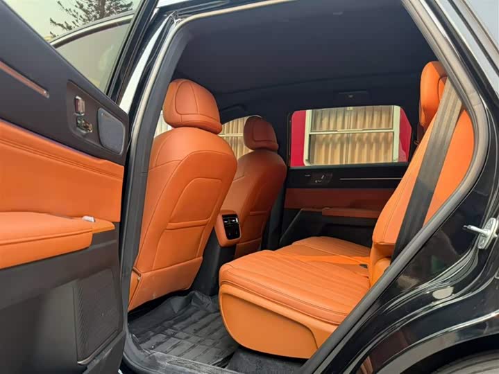 Фото 5 - Jetour X70L