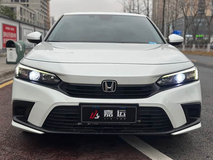 Фото 2 - Honda Civic