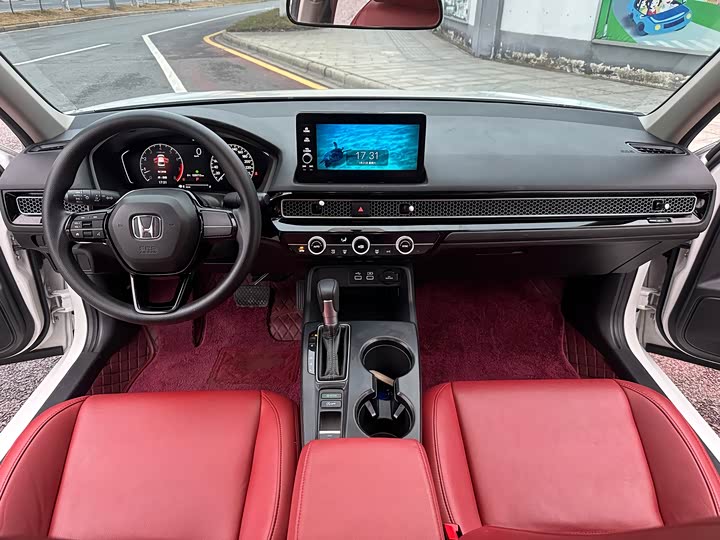 Фото 9 - Honda Civic