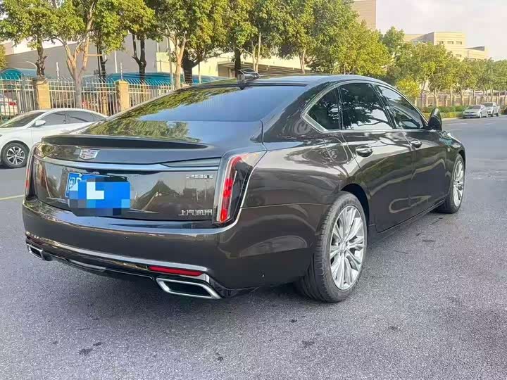 Фото 9 - Cadillac CT6