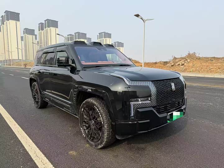 Фото 1 - BYD Yangwang U8